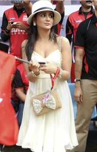 Actress Parul Yadav Hot Photos At CCL Match 5