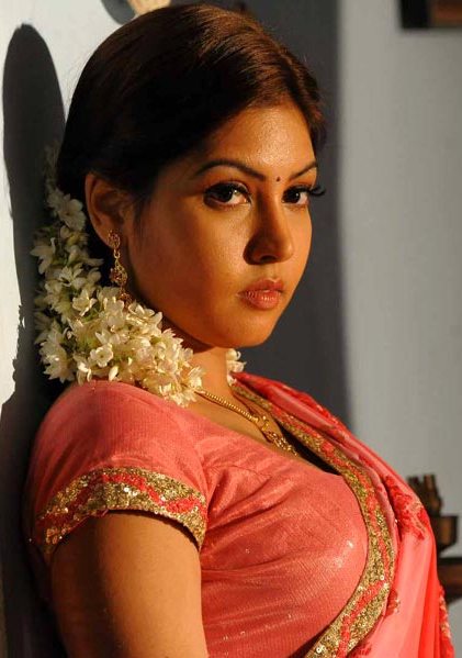 Telugu Actress Hot Photos in Saree – Movie Photos Gallery