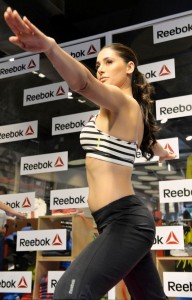 Nargis Fakhri Hot Sexy Yoga Pictures Gallery