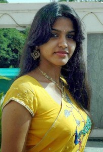Dhanshika Hot Pics in Yellow Saree 6