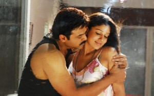 Nayanthara Hot Cleavage Photos in Tulasi Movie 4
